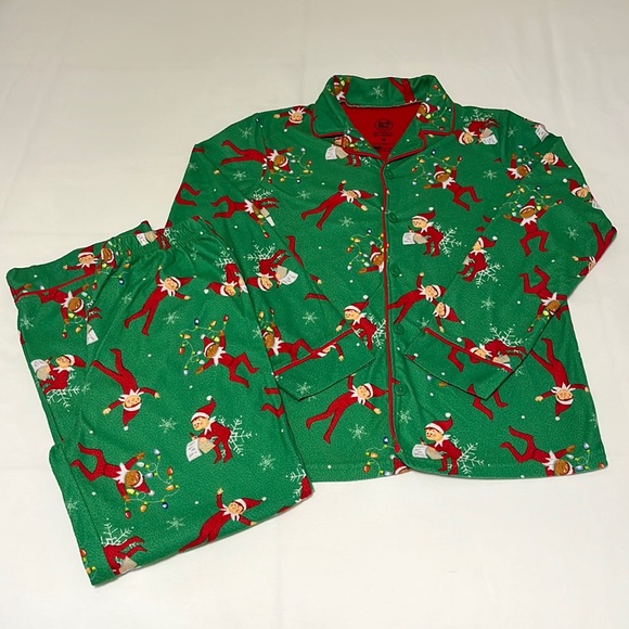 Elf on the Shelf Youth 2 Piece Sleepwear - Picture 1 of 8